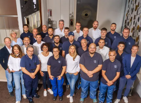 Teamfoto des Sanitär- und Heizungshandwerksunternehmens Richard Staib GmbH + Co. KG in Pforzheim.
